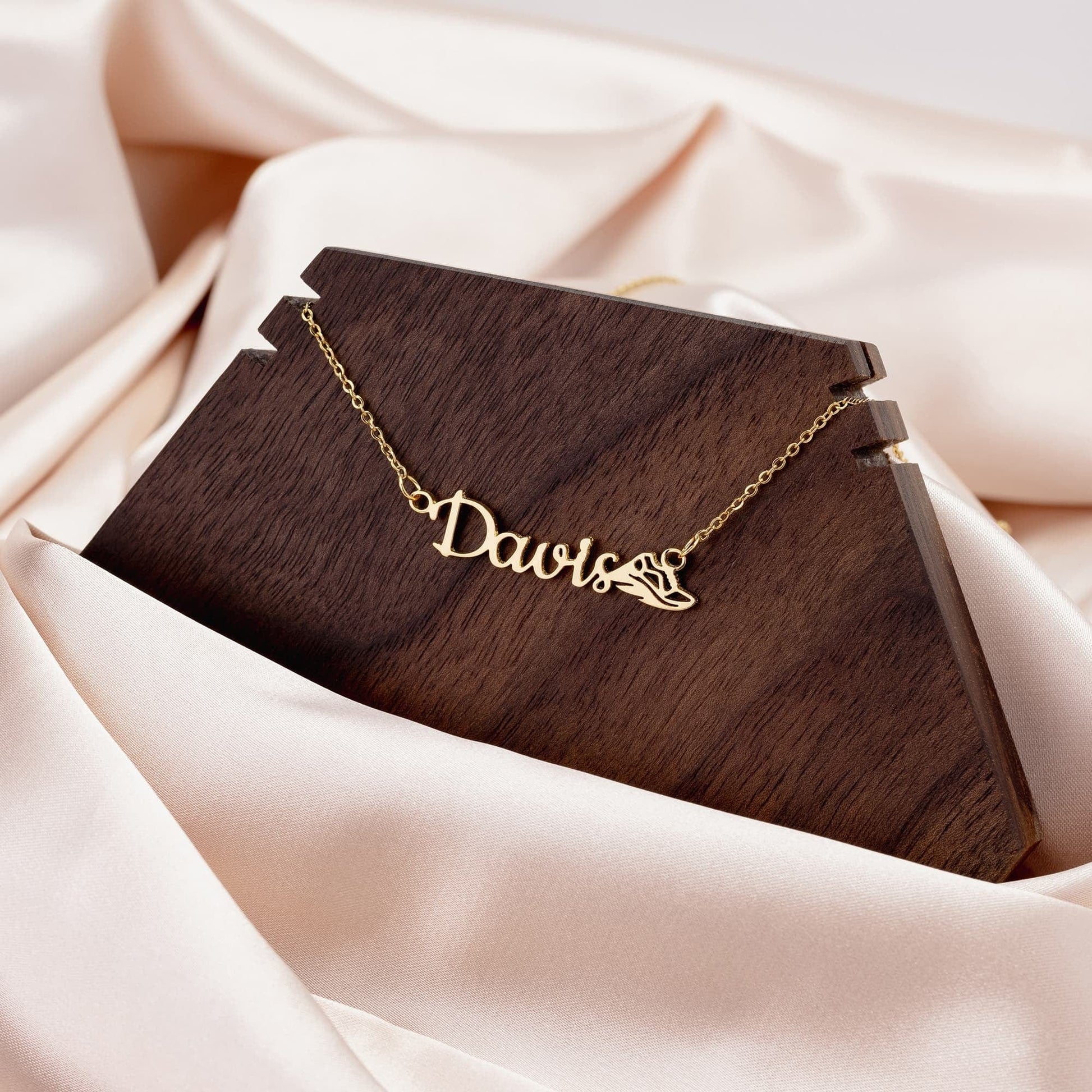 Custom Sports Mom Necklace teelaunch Jewelry